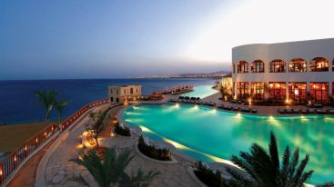 Reef Oasis Blue Bay Resort & Spa 5*