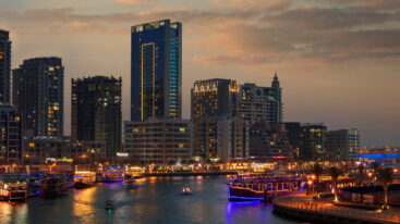 Rove Dubai Marina 3*