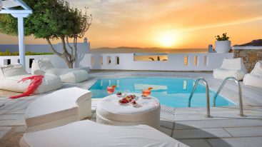 Saint John Hotel Villas & Spa 5*