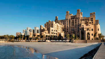 Sheraton Sharjah Beach Resort & Spa 5*